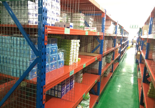 重力型倉儲貨架